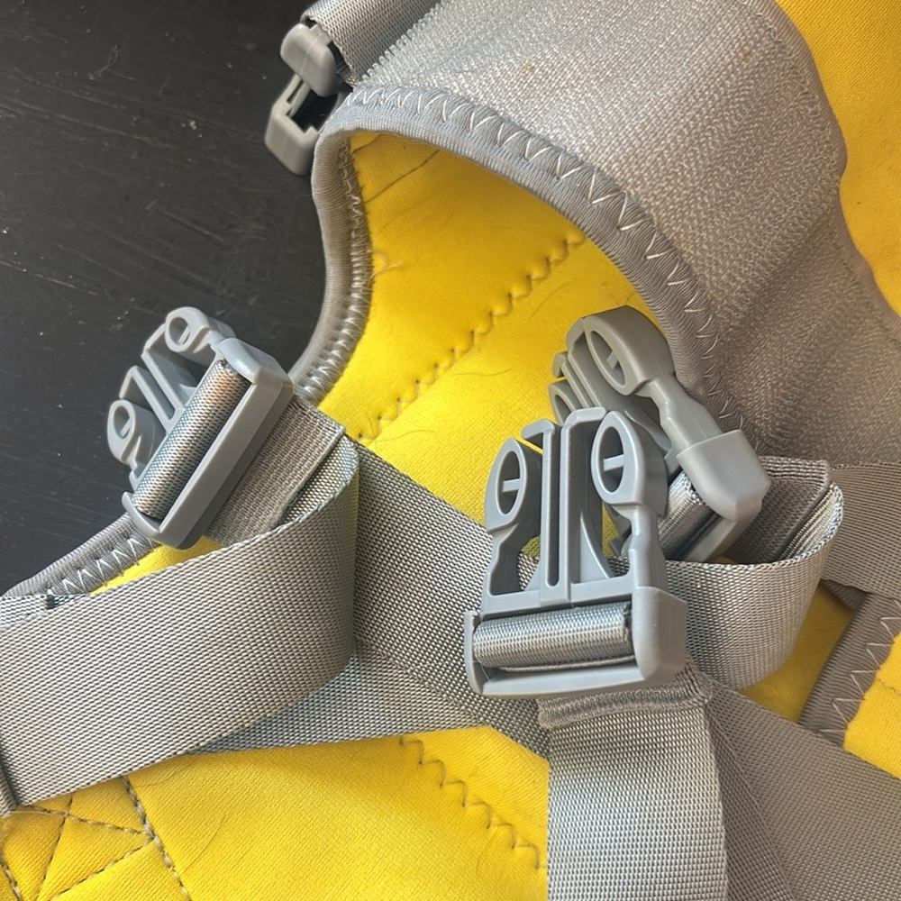 Dog Life Jacket - Picture 7 of 9